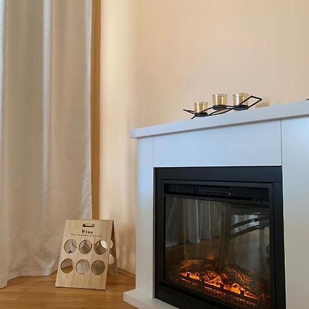 Lastochka.Mne Apartments Baošići Bagian luar foto
