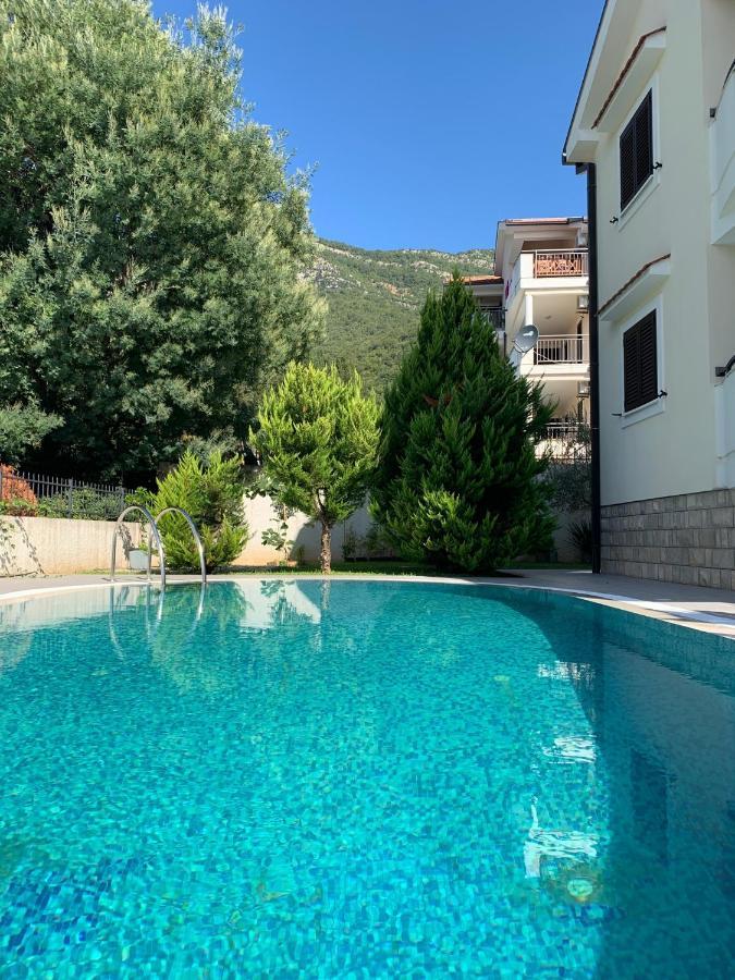 Lastochka.Mne Apartments Baošići Bagian luar foto