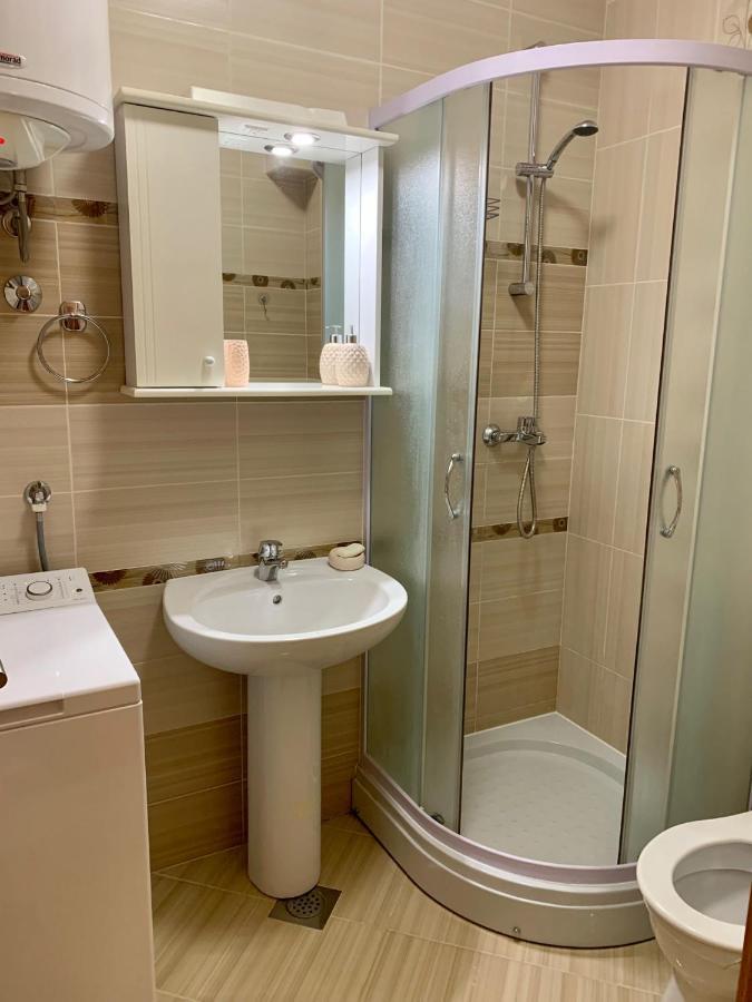 Lastochka.Mne Apartments Baošići Bagian luar foto