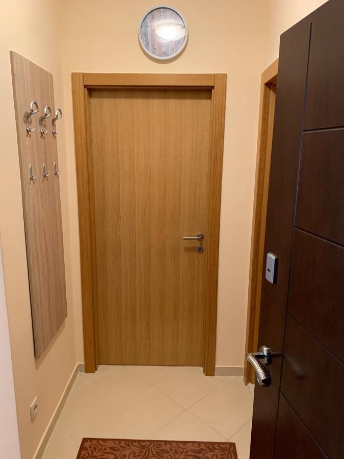 Lastochka.Mne Apartments Baošići Bagian luar foto